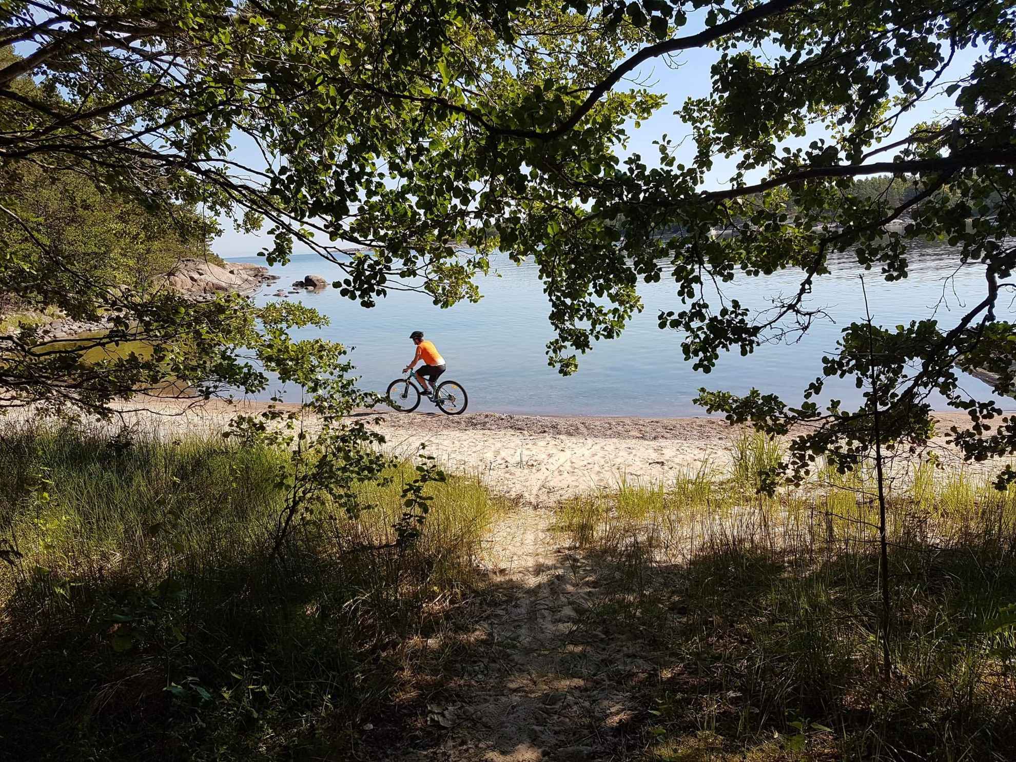 Biking on the island Arholma