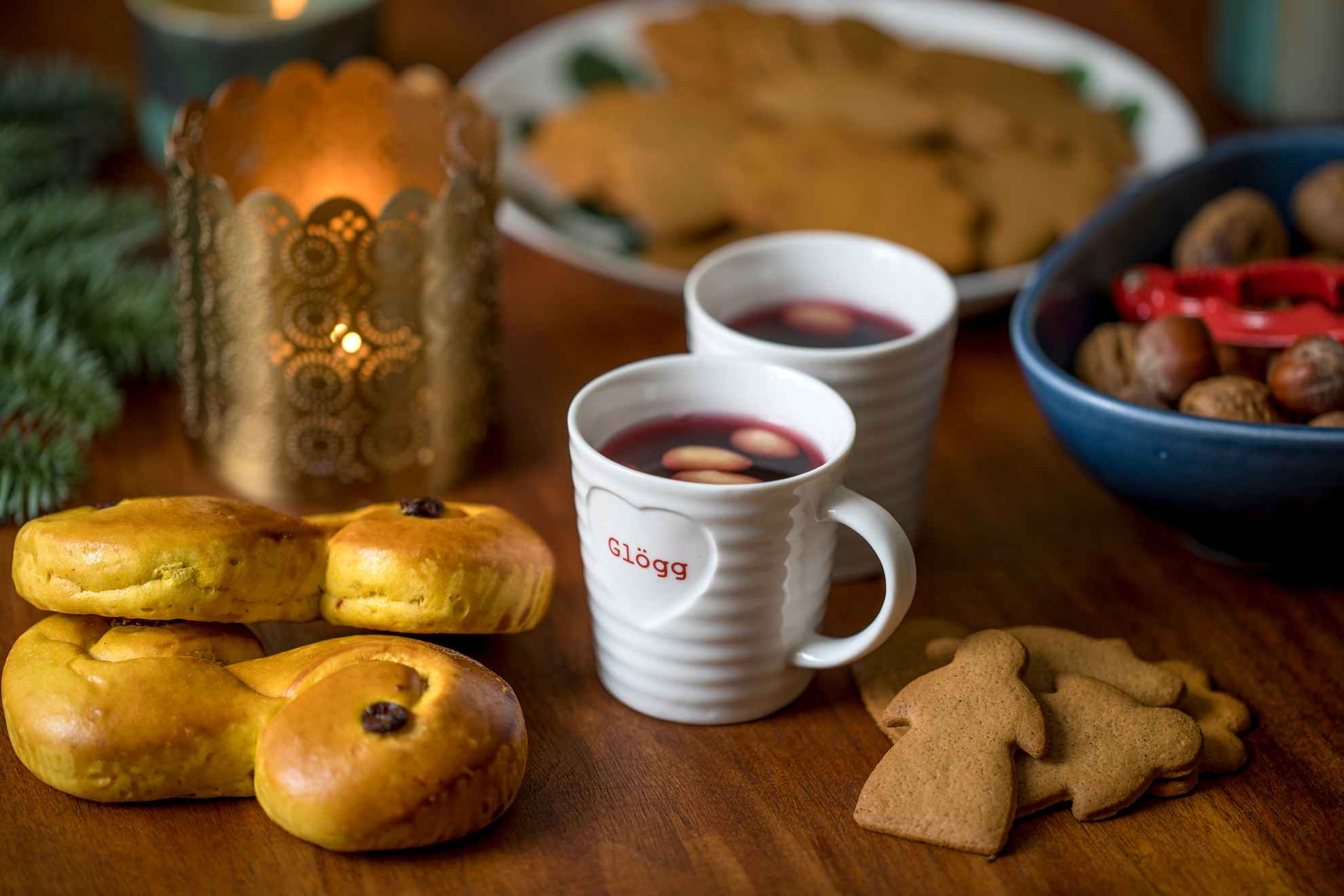 Glögg and gingerbread