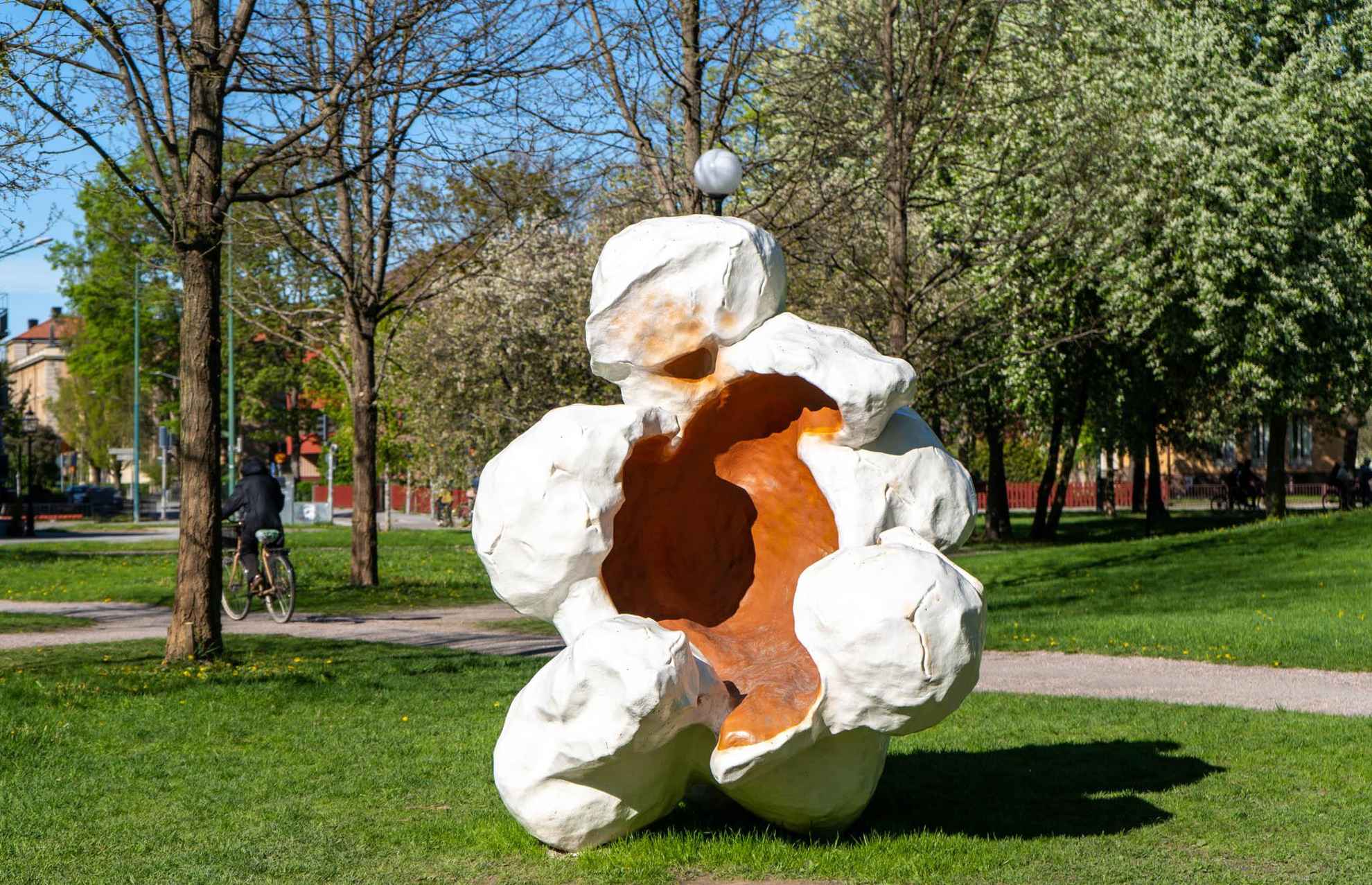 Popcorn sculpture in Örebro